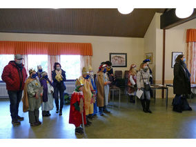 Aussendung der Sternsinger in Naumburg (Foto: Karl-Franz Thiede)